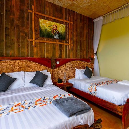 Kigarama Wilderness Lodge Mburo Bakijurura ภายนอก รูปภาพ
