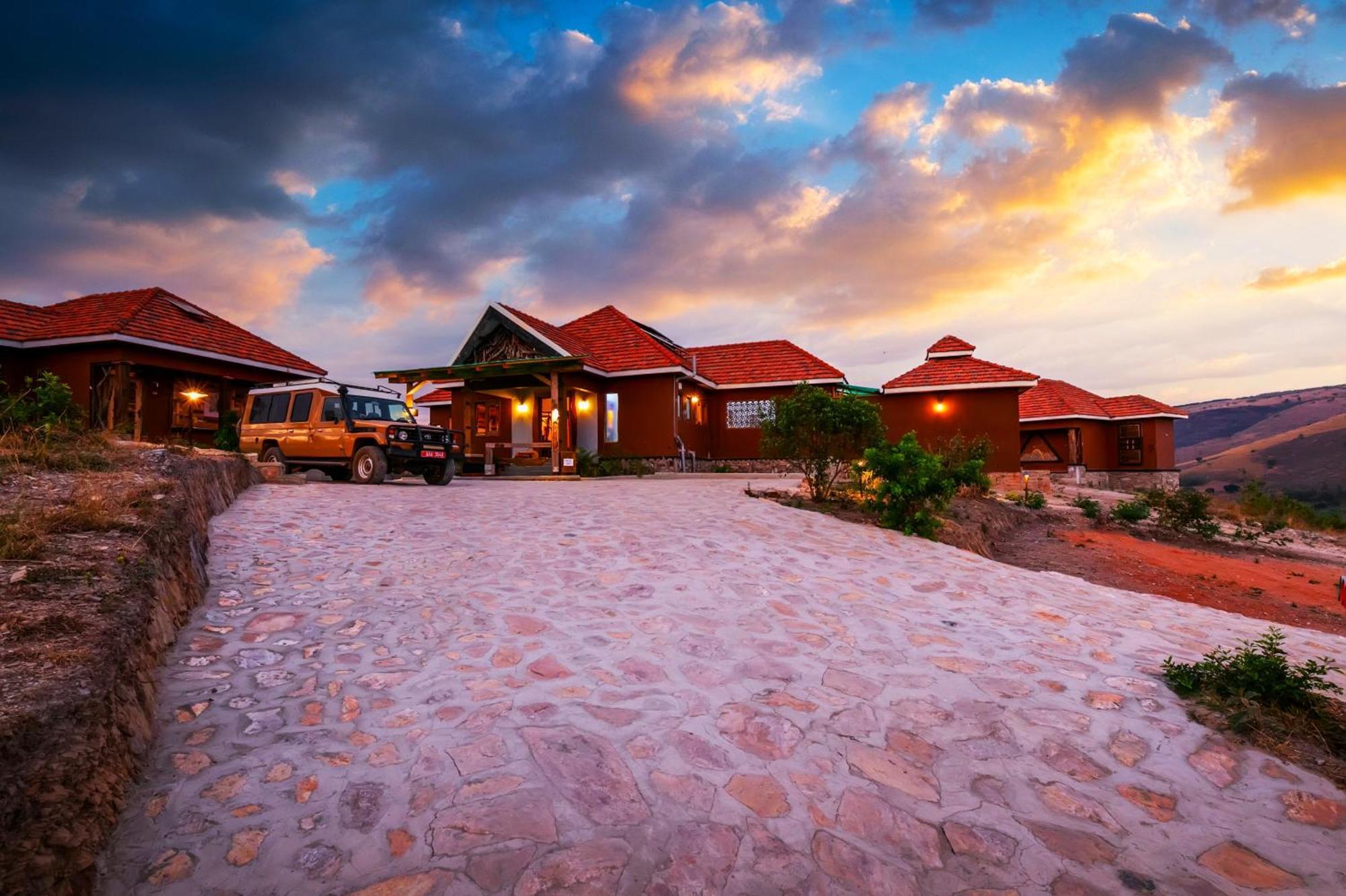 Kigarama Wilderness Lodge Mburo Bakijurura ภายนอก รูปภาพ