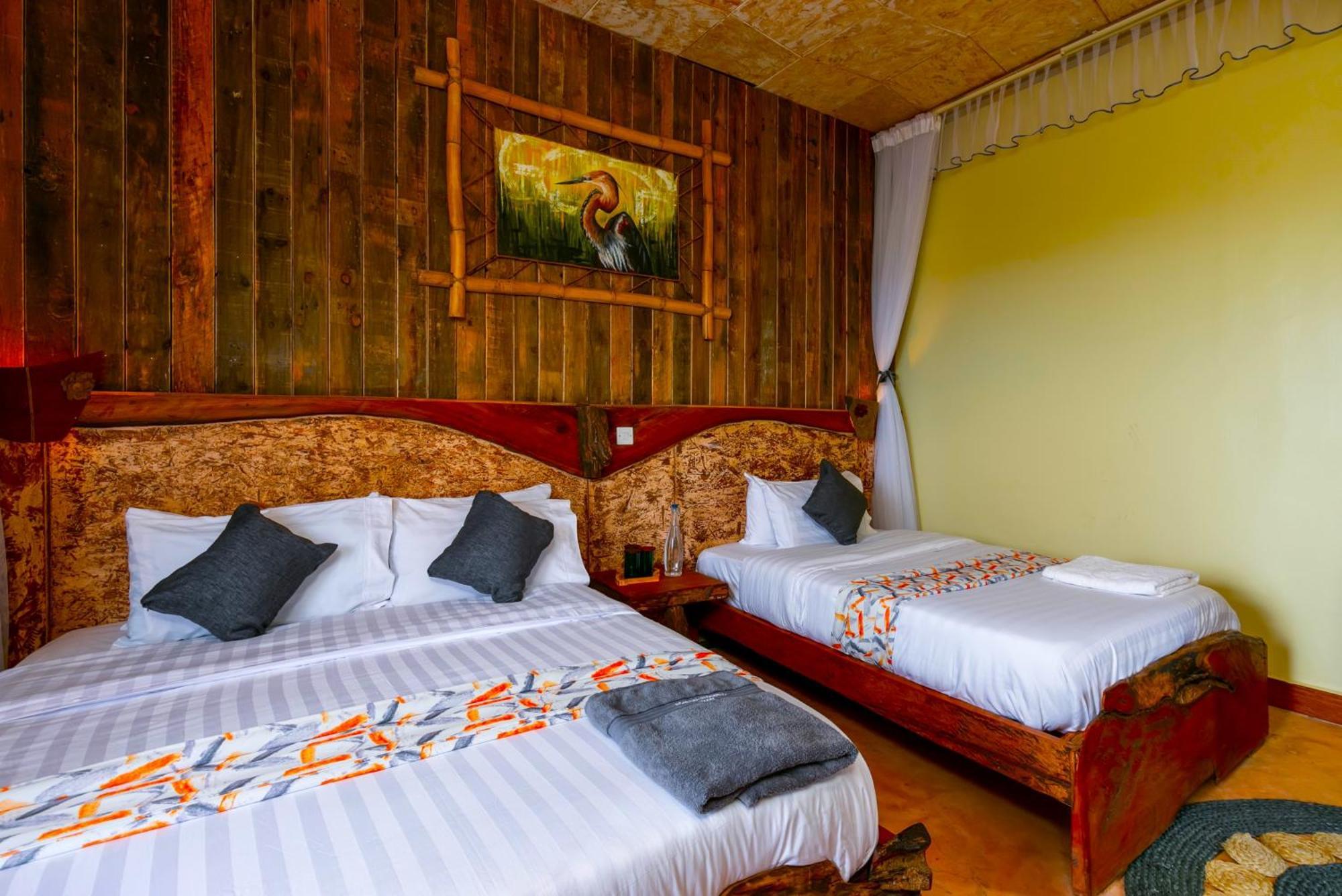 Kigarama Wilderness Lodge Mburo Bakijurura ภายนอก รูปภาพ