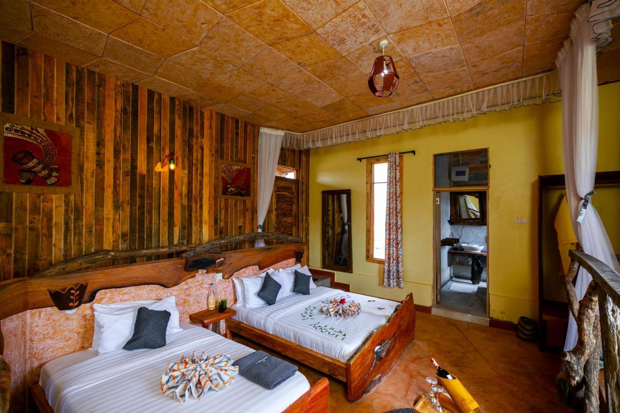 Kigarama Wilderness Lodge Mburo Bakijurura ภายนอก รูปภาพ